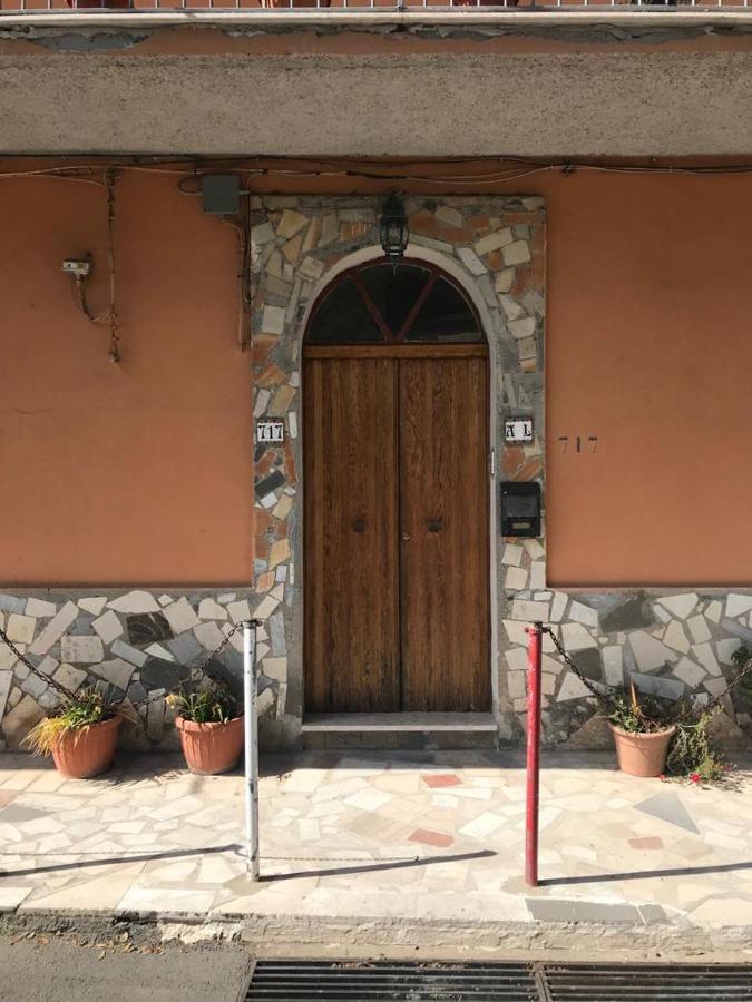 B&B 40 Steps Вико-Экуенсе Экстерьер фото
